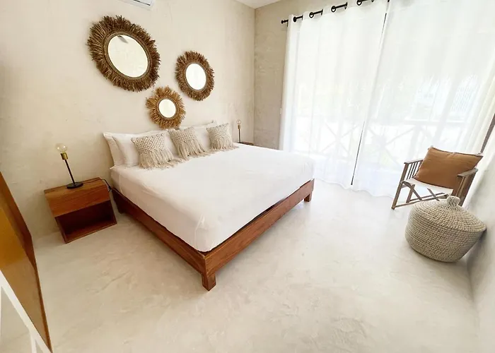 Luxury House Tomanoa - 10pers - 4rooms - Pool - Hotjacuzzi - Speed Wifi -waterfall Villa *