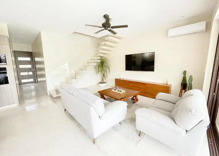 Villa Luxury House Tomanoa - 10pers - 4rooms - Pool - Hotjacuzzi - Speed Wifi -waterfall Tulum