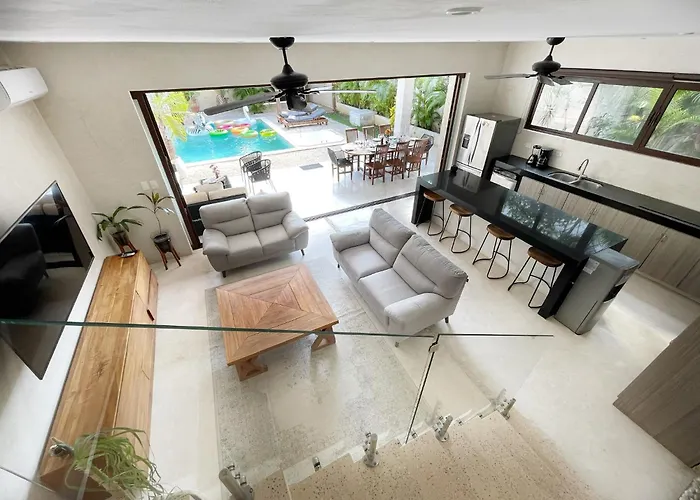 Luxury House Tomanoa - 10pers - 4rooms - Pool - Hotjacuzzi - Speed Wifi -waterfall Villa *