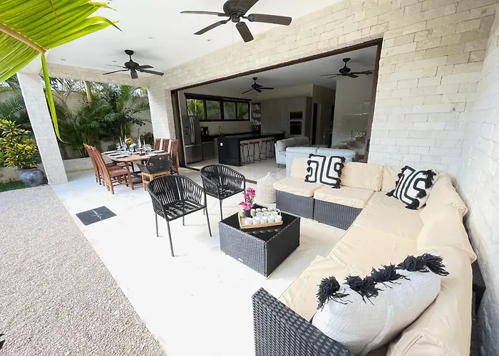 Luxury House Tomanoa - 10pers - 4rooms - Pool - Hotjacuzzi - Speed Wifi -waterfall * Tulum