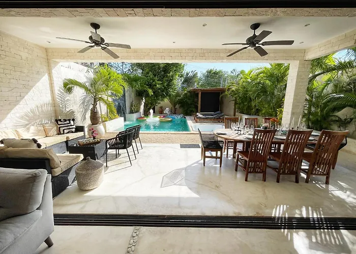 Villa Luxury House Tomanoa - 10pers - 4rooms - Pool - Hotjacuzzi - Speed Wifi -waterfall *